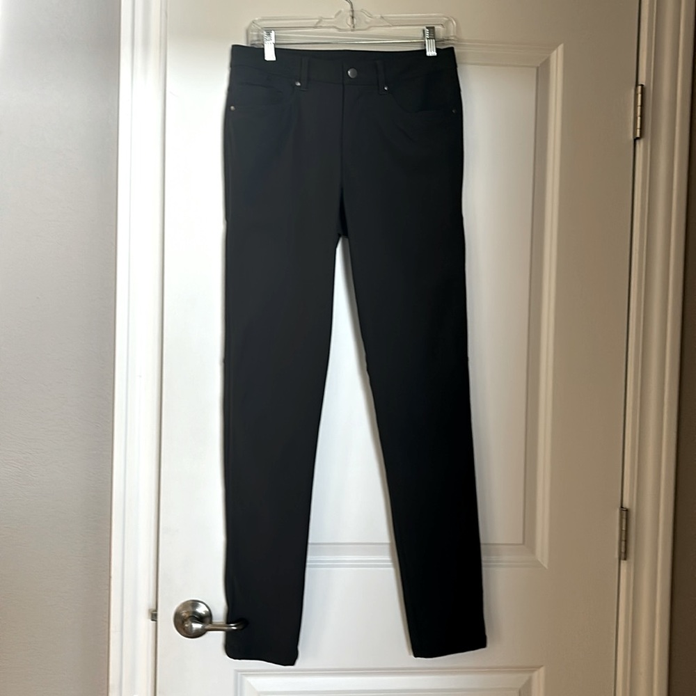 Lululemon men’s ABC classic fit 5 pocket pant